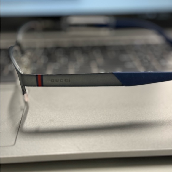 Gucci eyeglasses. Ready for perscription. Men - Picture 6 of 6